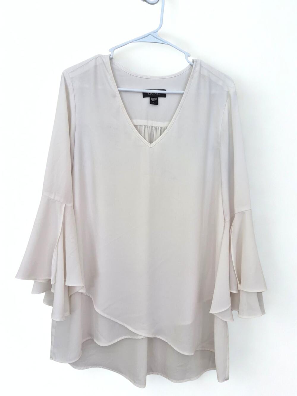 Karen Kane Tunic Top Size L Ivory Off White Bell Sleeve Made in USA Career Flowy